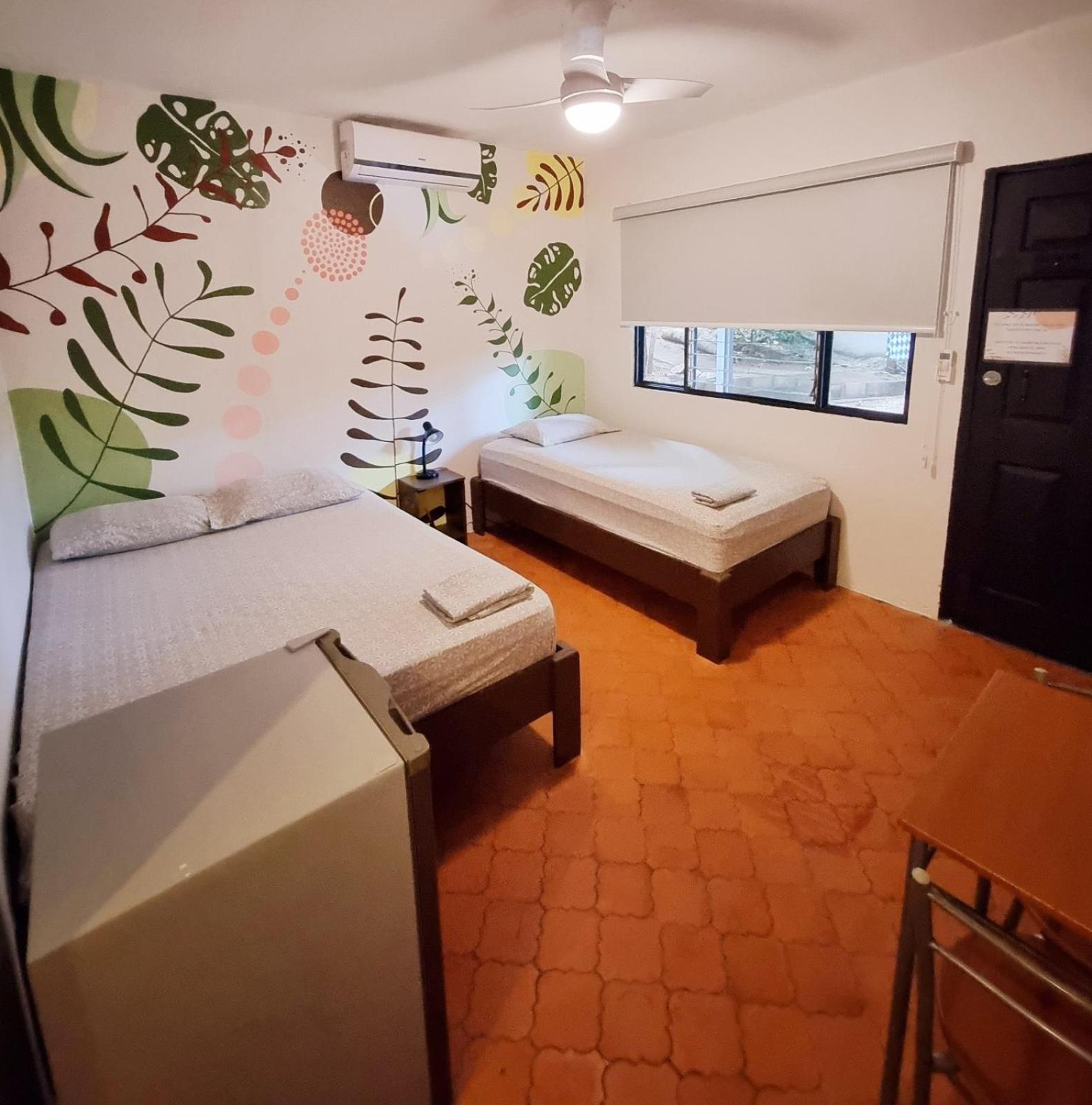 Casa Pura Vida Surf Hostel - Tamarindo Costa Rica Exteriör bild