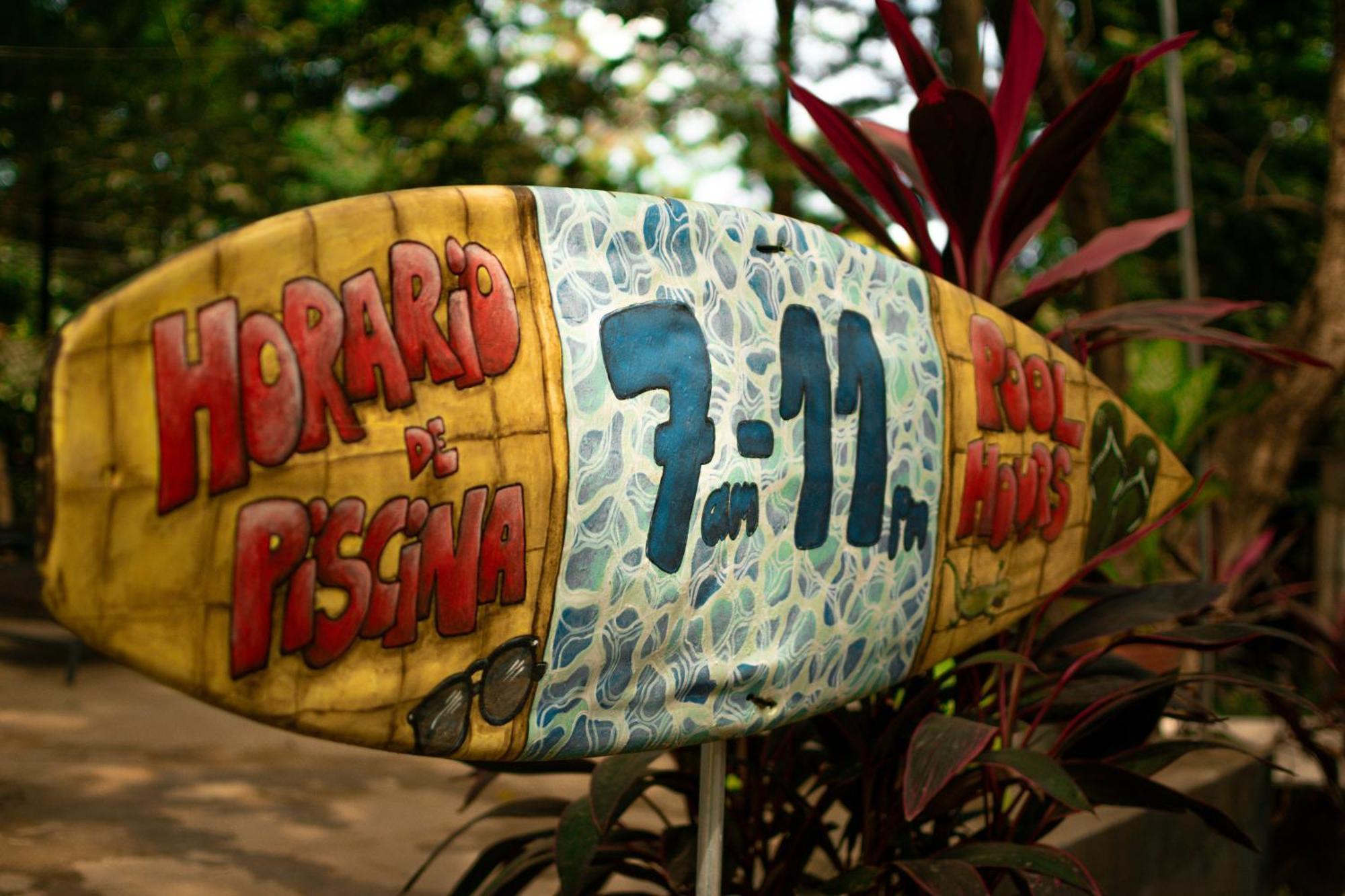 Casa Pura Vida Surf Hostel - Tamarindo Costa Rica Exteriör bild